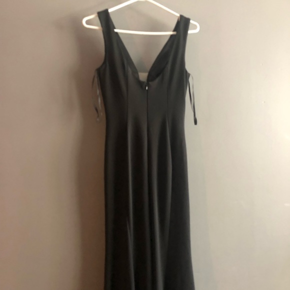 ❌SOLD❌ Black Maxi Dress - Picture 9 of 10